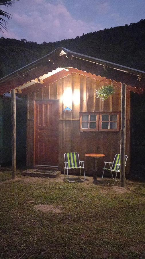 Piratas Cabanas Camping Bar Parati-Mirim Exterior foto